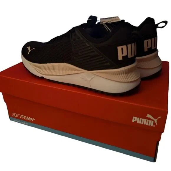 PUMA PC Runner Women's Lightweight Athletic Running Shoe Black Pink - NEW Size 7 - Picture 1 of 6